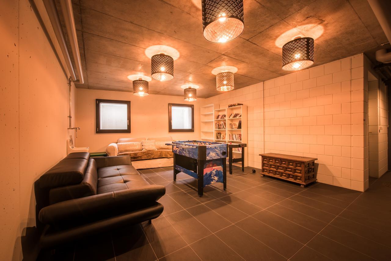 Apartment Independance First